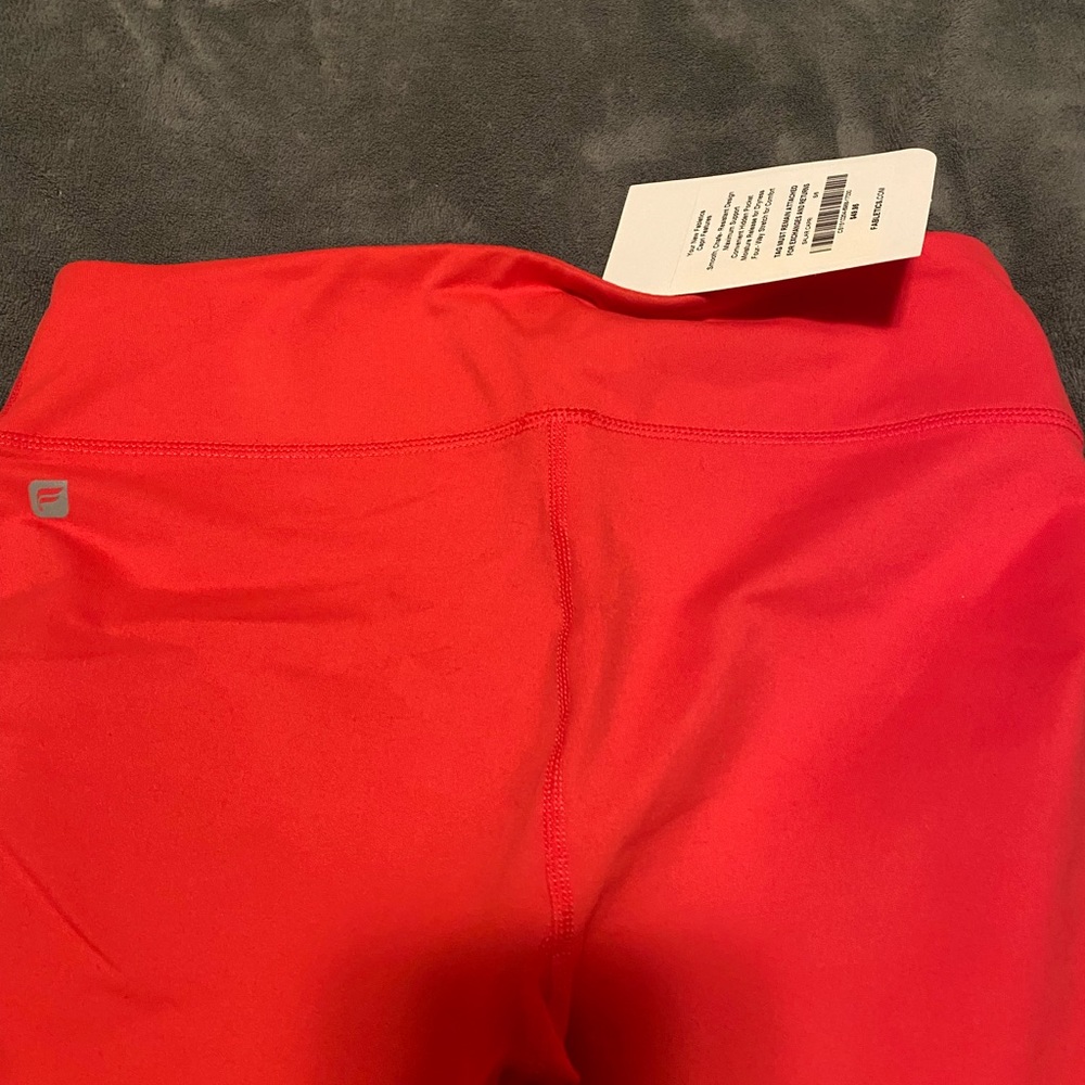 Fabletic Capris - Picture 2 of 3